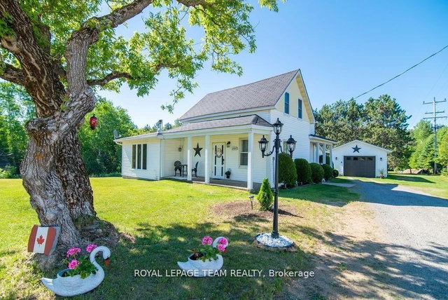 3709 Old Barrys Bay Road