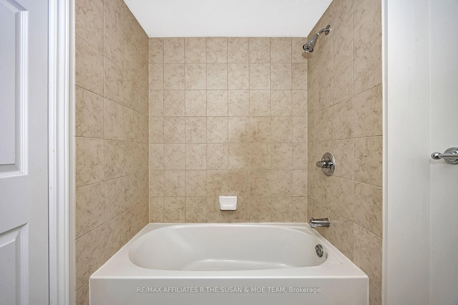 753 Lakeridge Drive - Photo 32