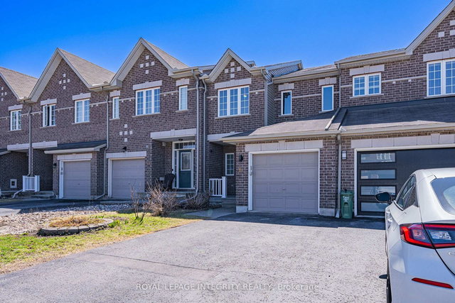 12 Saddlesmith Circle