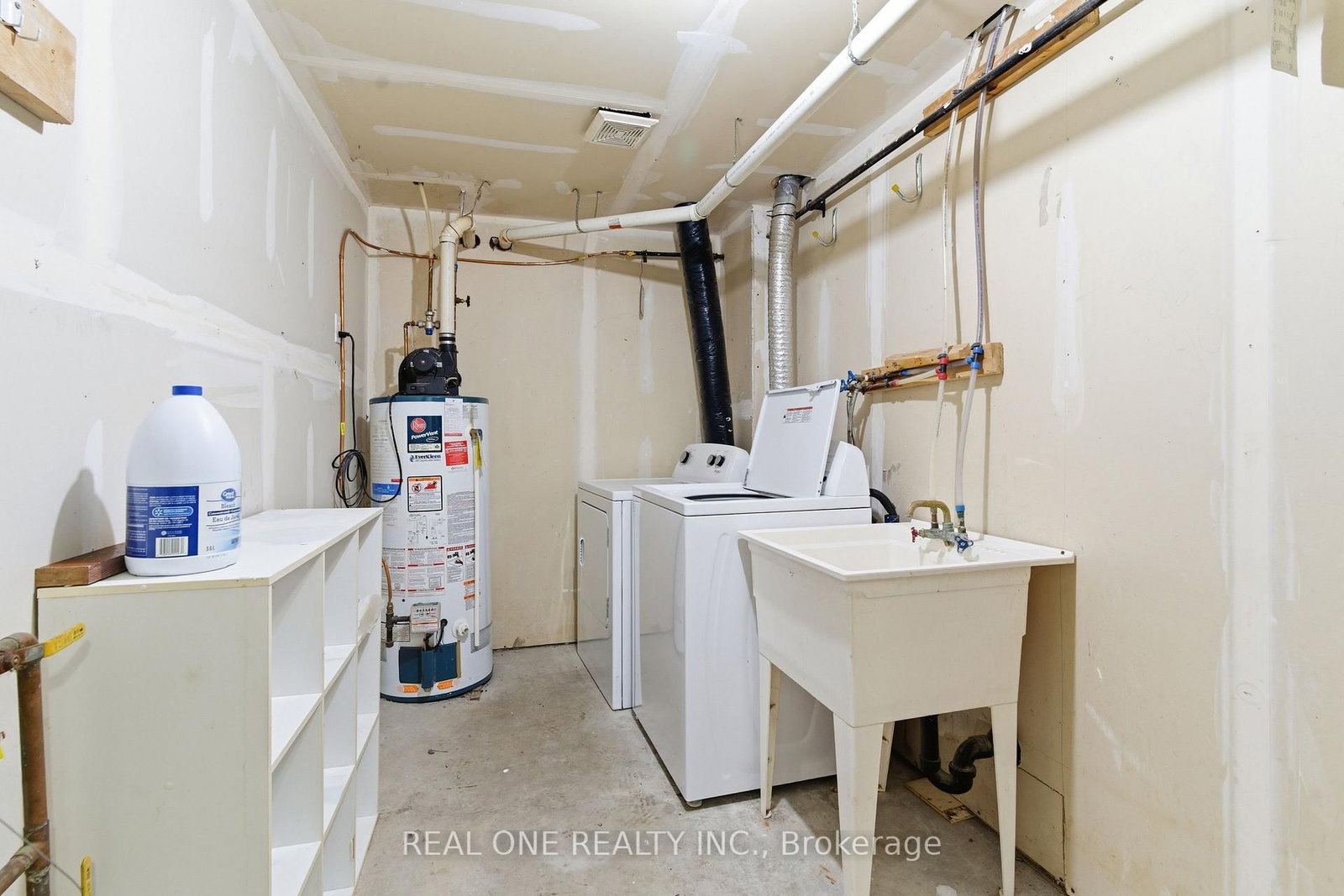 132 Dawn Avenue, Unit Basement - Photo 14