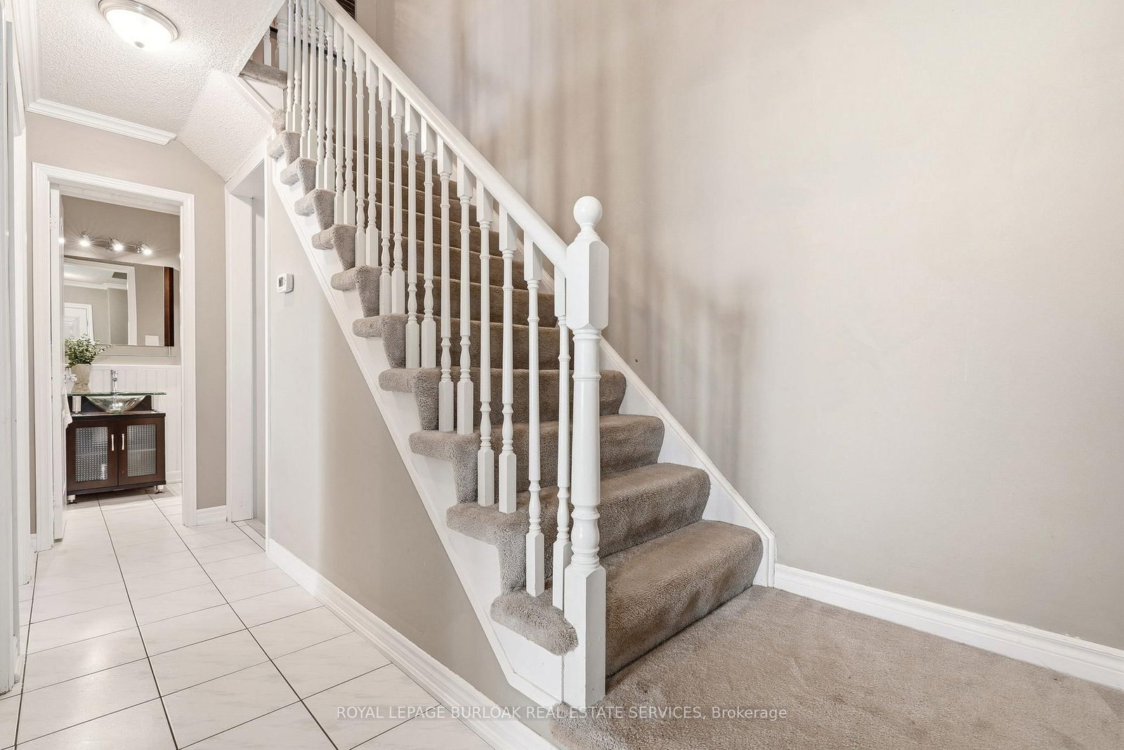 95 Thornlodge Drive - Photo 14