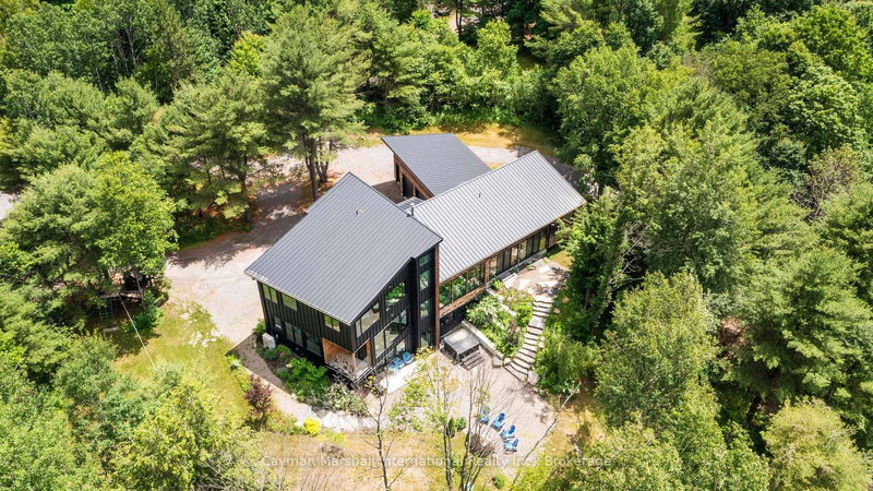 1016 Zoe Lane, Bracebridge, Ontario