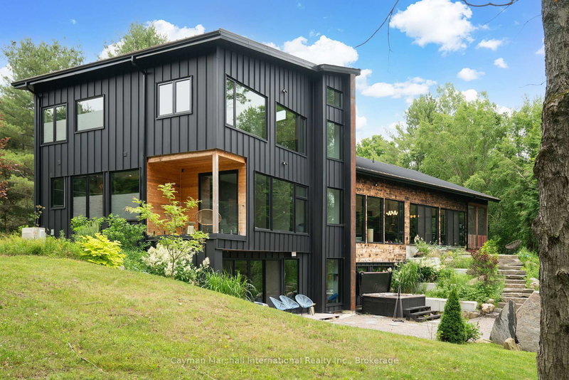 1016 Zoe Lane, Bracebridge, P1L 0L5 | Image 2