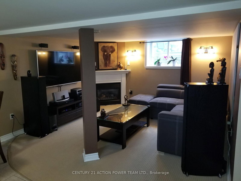 B - 1512 Blackheath St, Ottawa, K1E 1K7 | Image 3