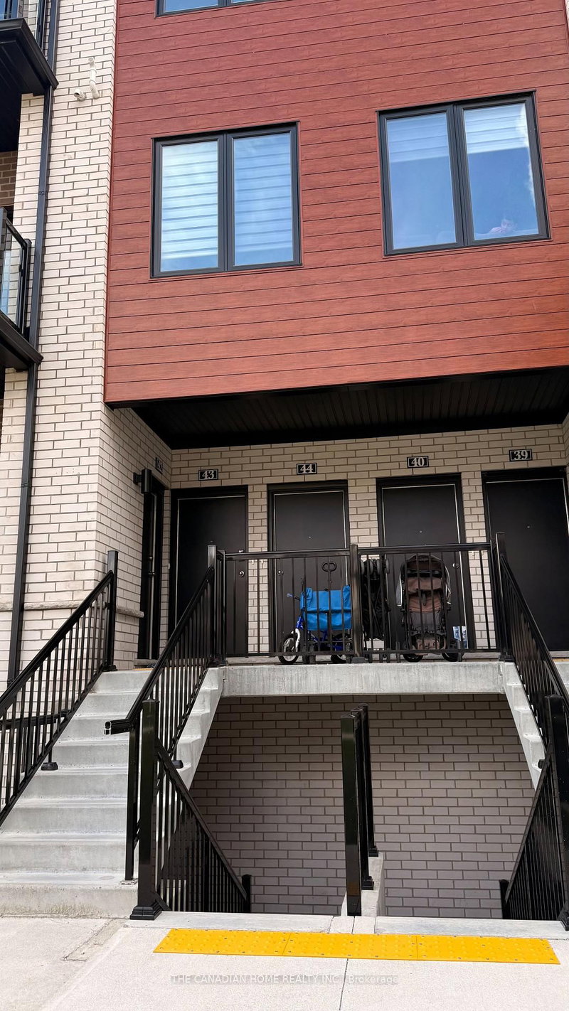 44 - 10 S Creek Dr, Kitchener, N2R 0B9 | Image 2