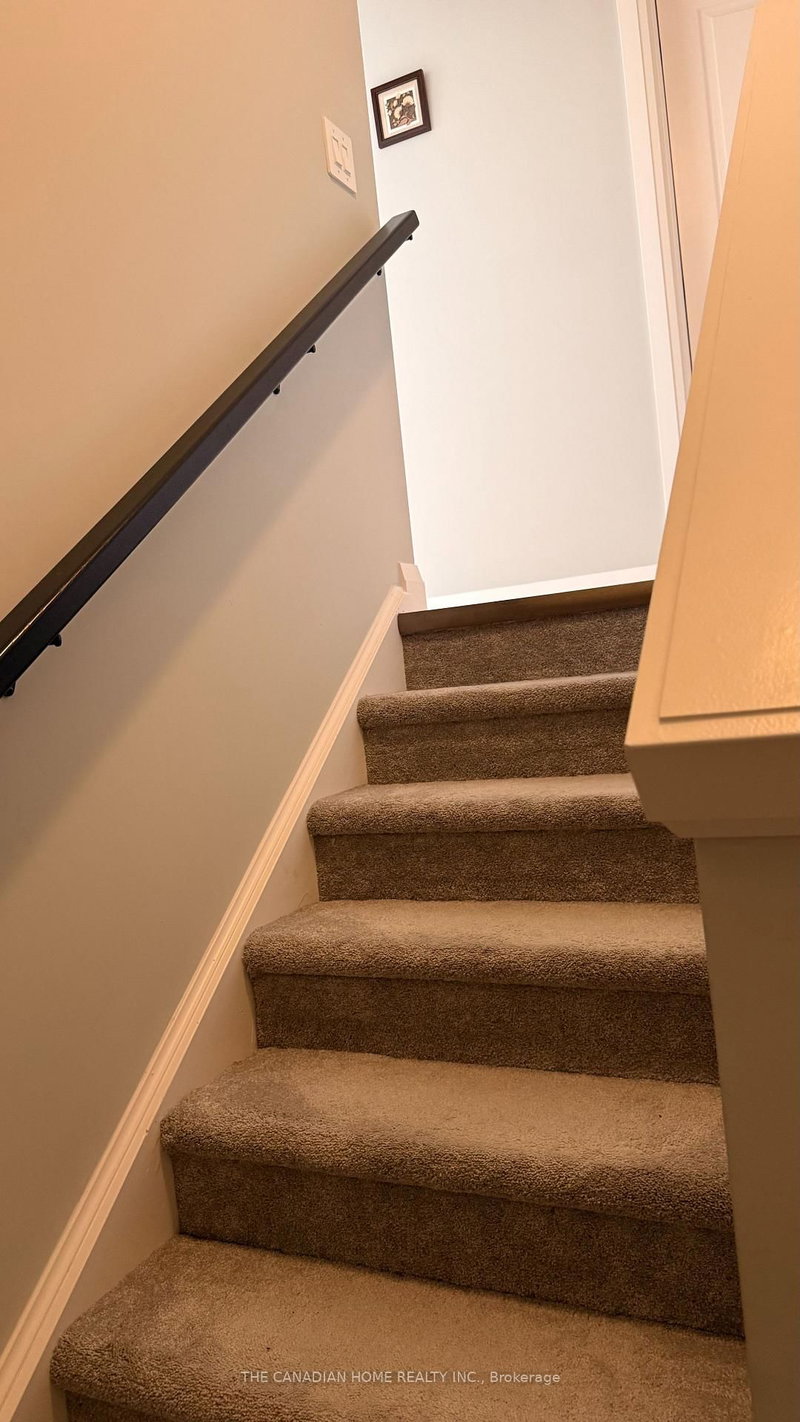 44 - 10 S Creek Dr, Kitchener, N2R 0B9 | Image 3