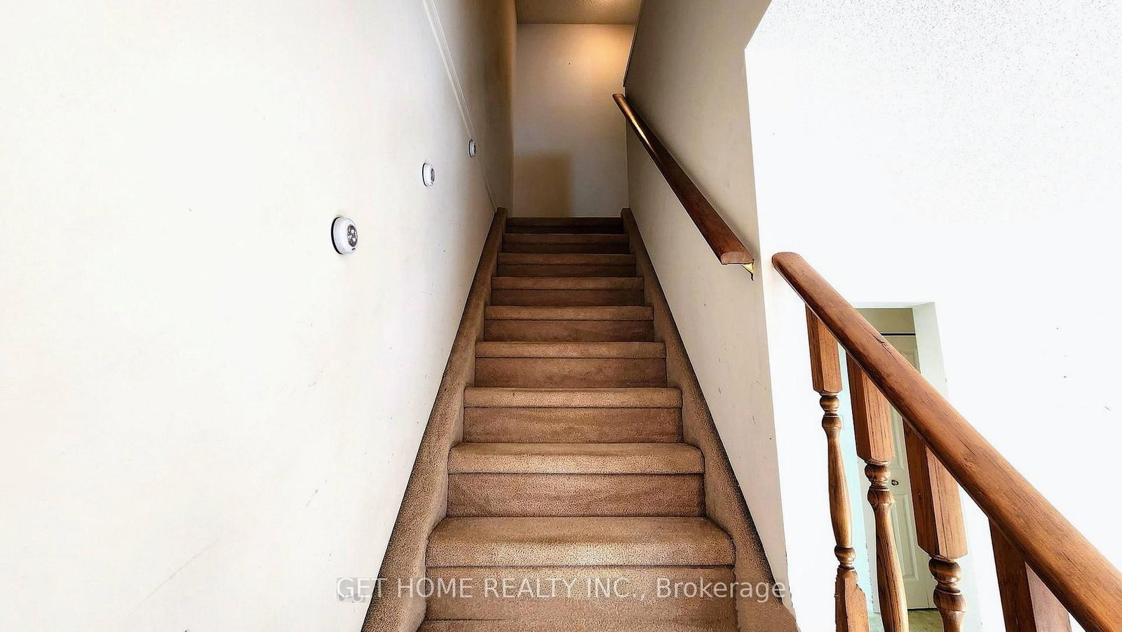 40 Burslem Street, Unit 7 - Photo 11