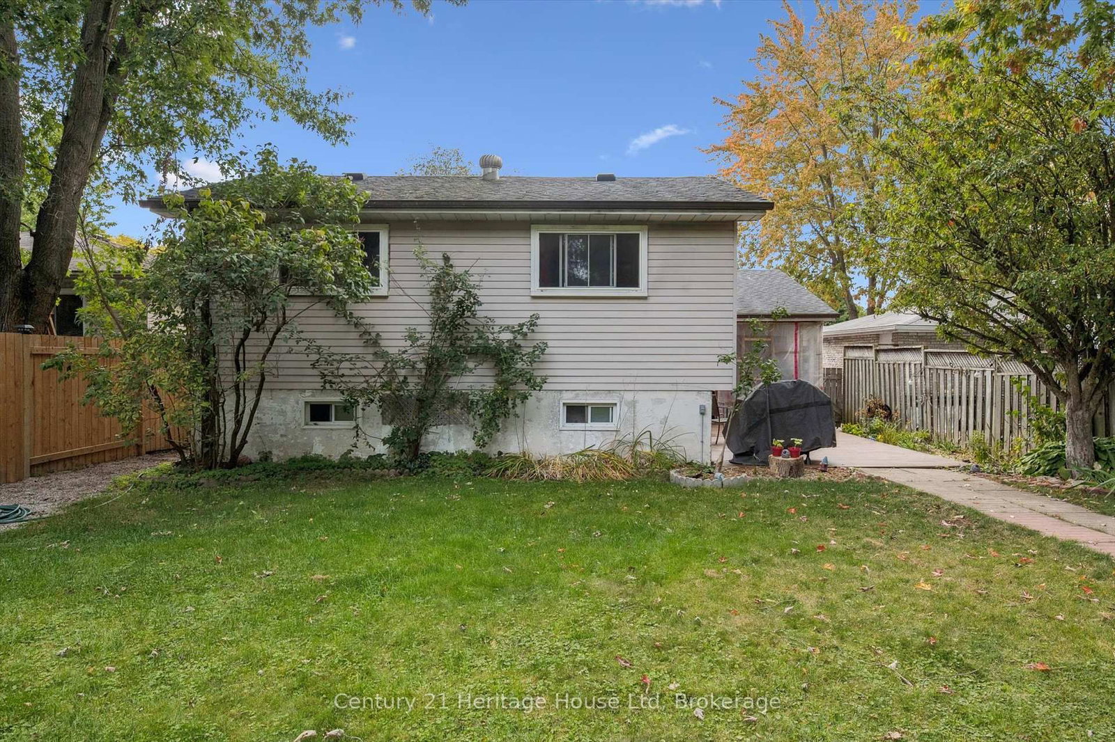 Listing Image 40