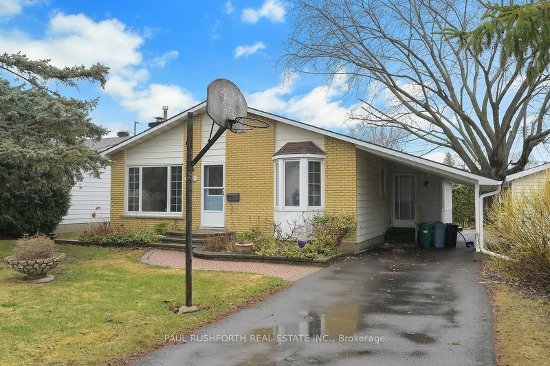 home for sale on 302 Roxdale Avenue