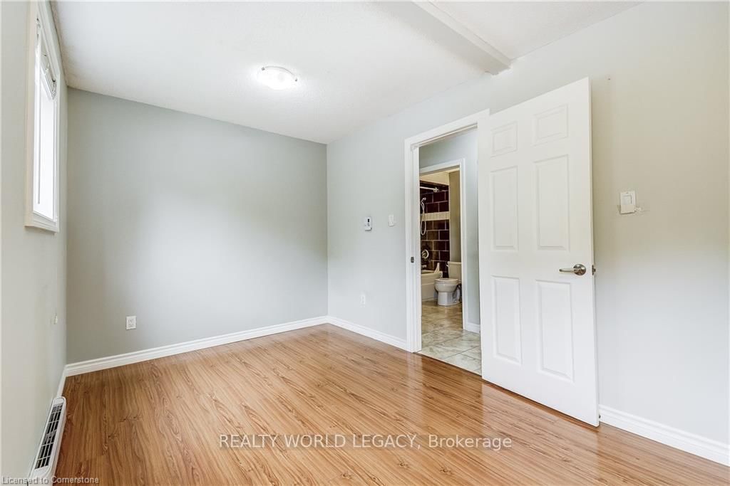 119 Cedar Street S, Unit 8 - Photo 15