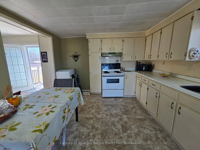 19 Gingras Avenue