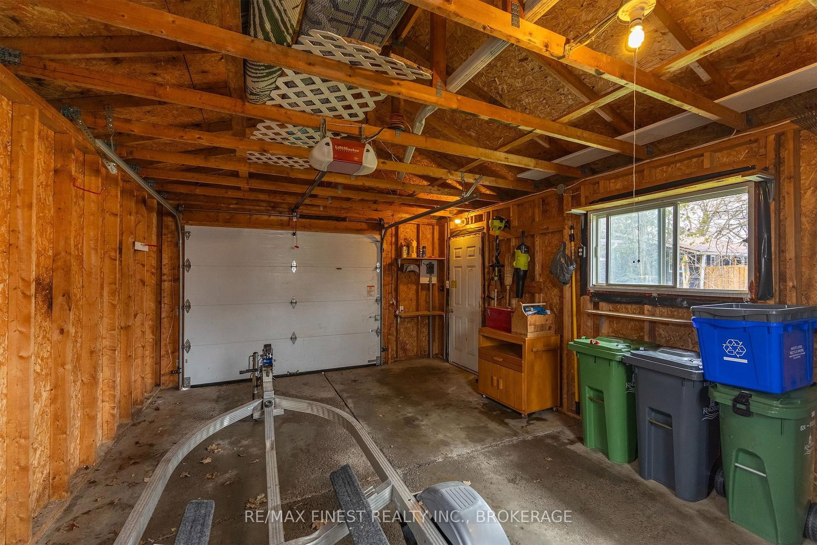 Listing Image 43