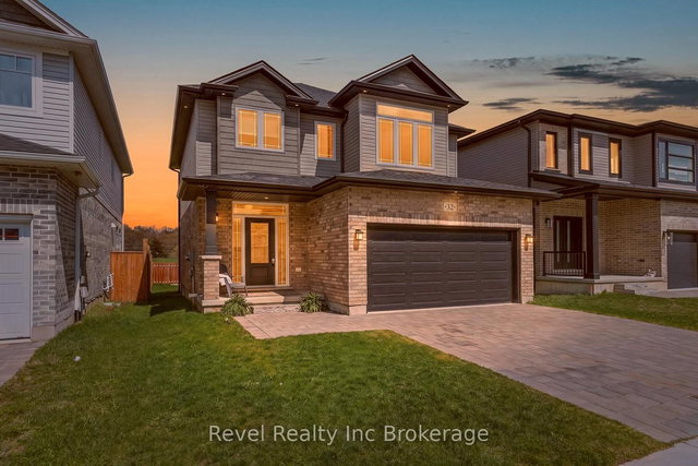 32 Sutherland Crescent