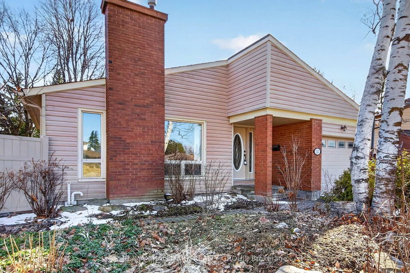 home for sale on 14 Jalna Court