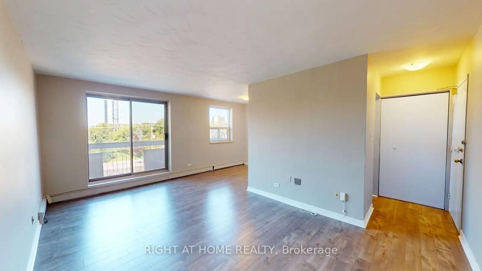 125 Forest Avenue, Unit 604 - Photo 4