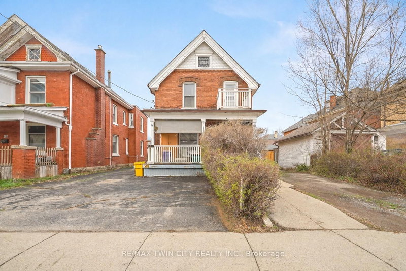 10 Henrietta St, Brantford, N3T 3Y9 | Image 2