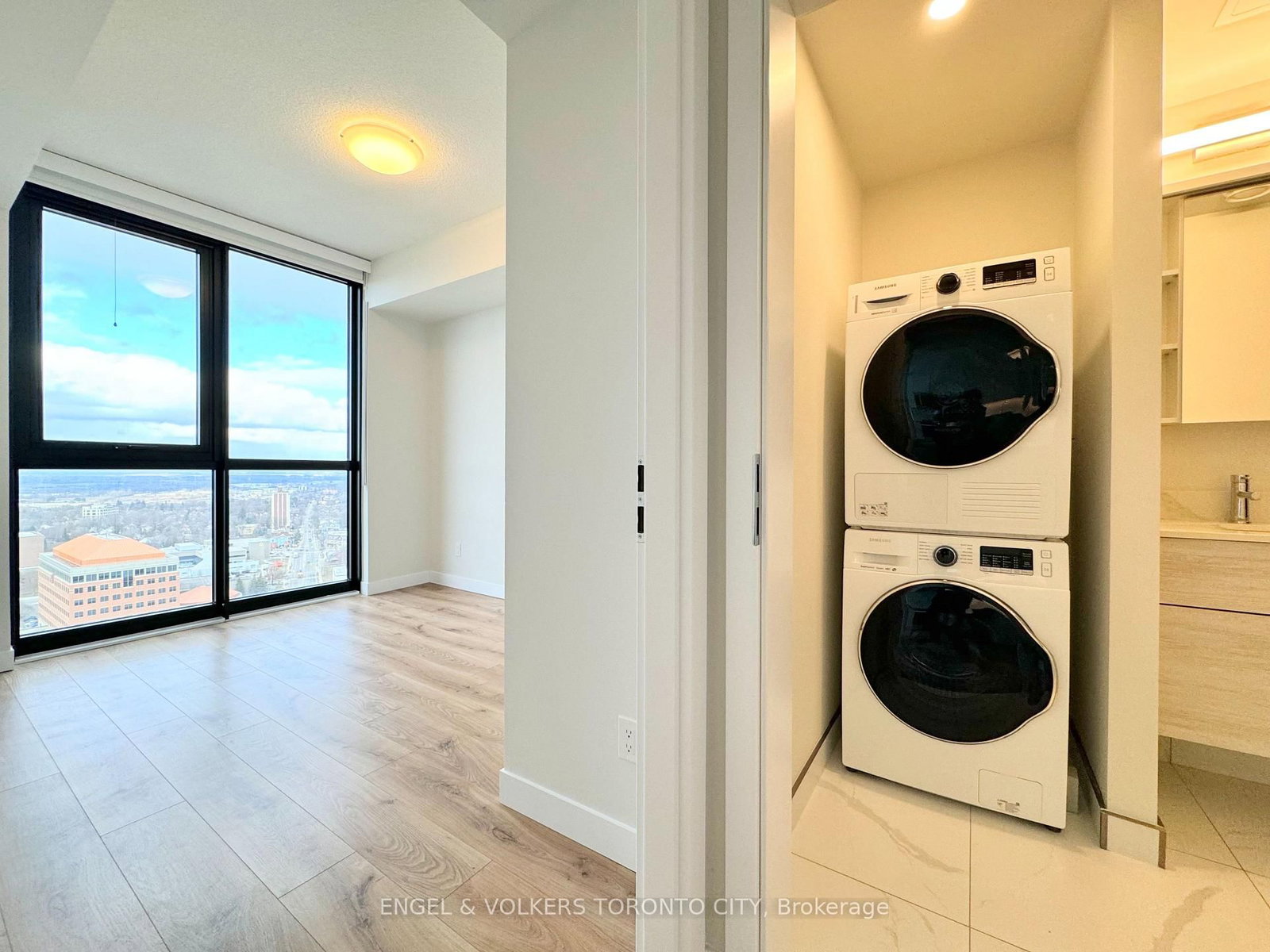 60 Frederick Street, Unit 2605 - Photo 18