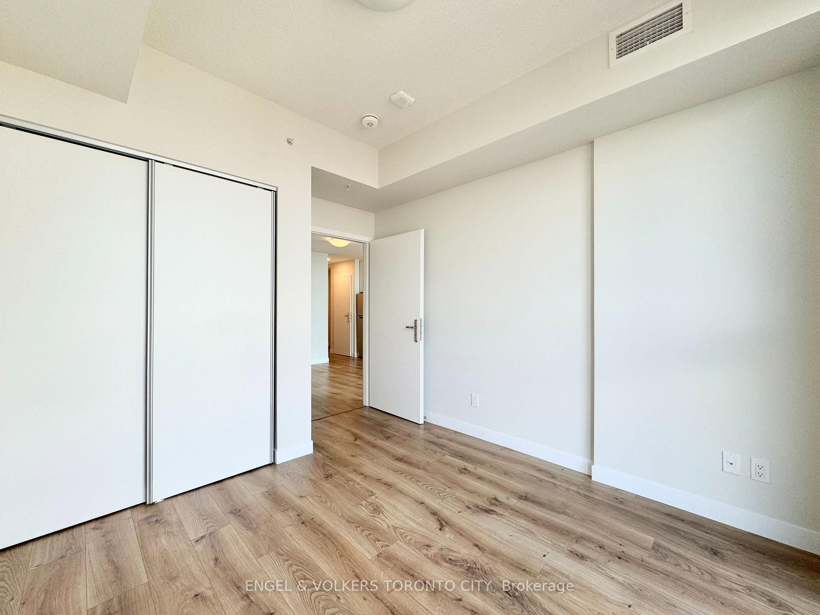 60 Frederick Street, Unit 2605 - Photo 6