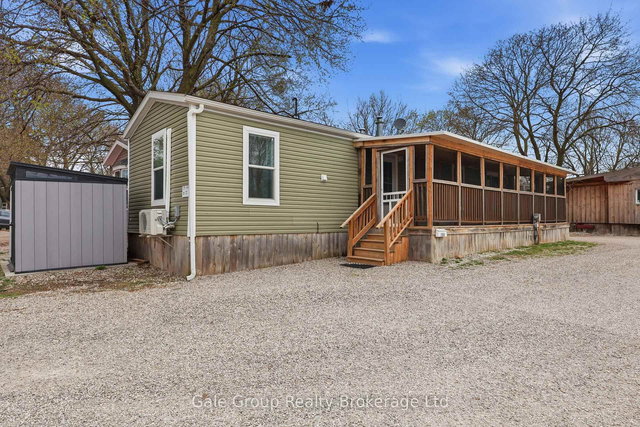 Unit 202 - 99 Fourth Concession Road