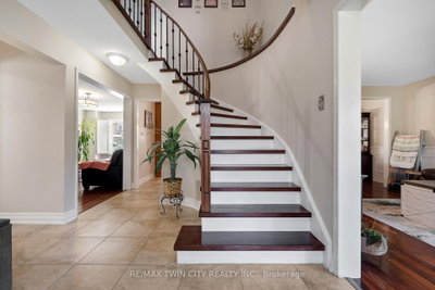477 Burnett Avenue — photo 5