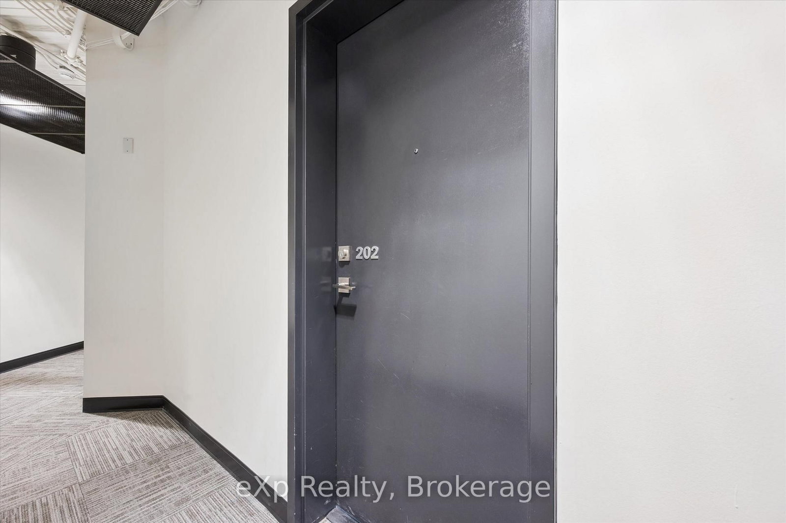 690 King Street W, Unit 202 - Photo 10