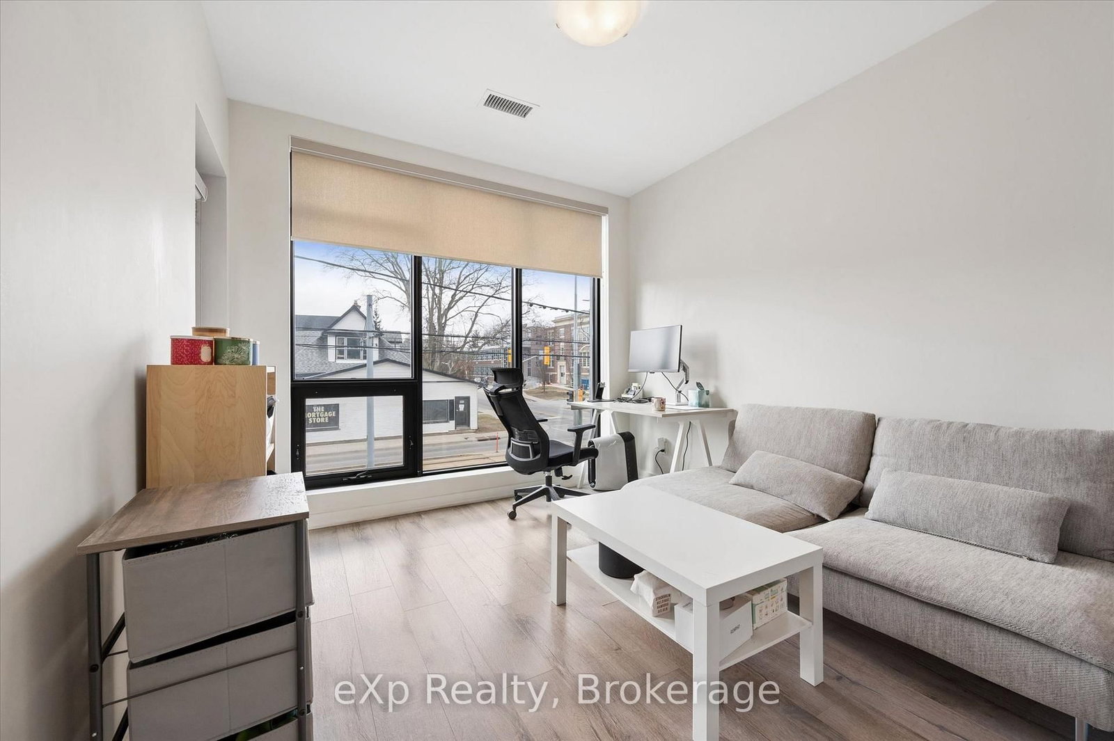 690 King Street W, Unit 202 - Photo 13