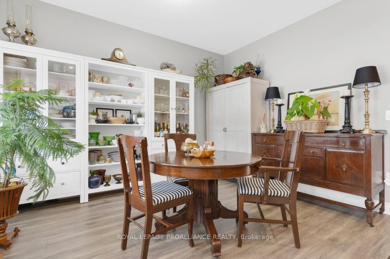 49 Redwood Dr, Belleville, K8N 0K3 | Image 3