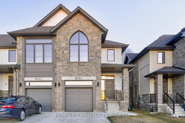 142 Queensbrook Crescent