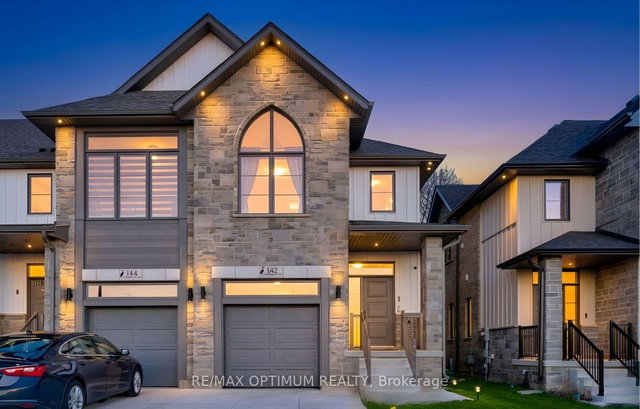 142 Queensbrook Crescent