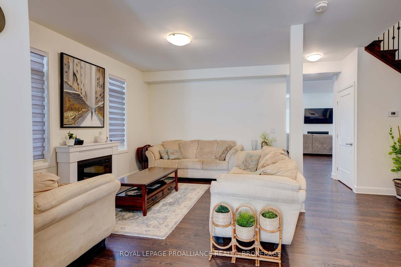 1369 Andersen Dr, Kingston, K7P 0P5 | Image 3