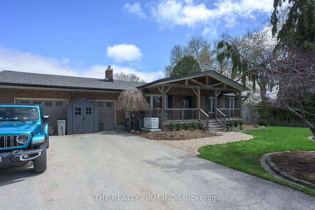 21584 Highbury Avenue N