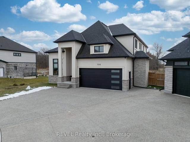 7515 Sherrilee Crescent