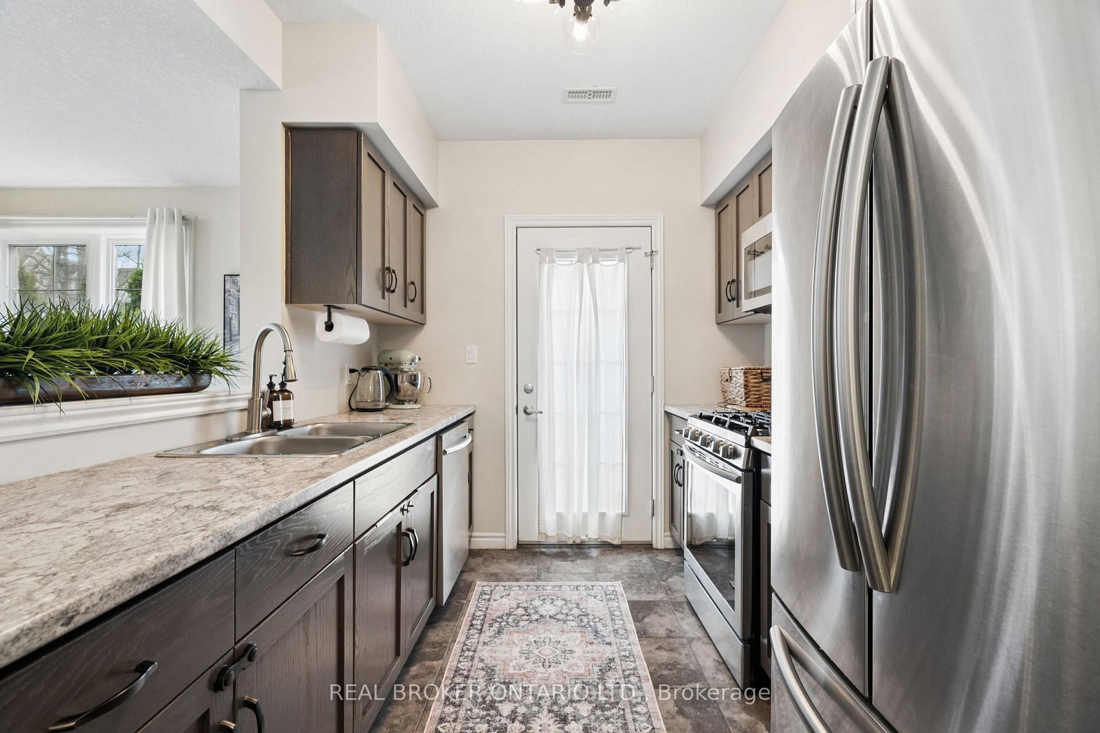 9 Guthrie Lane, Unit 9B - Photo 27