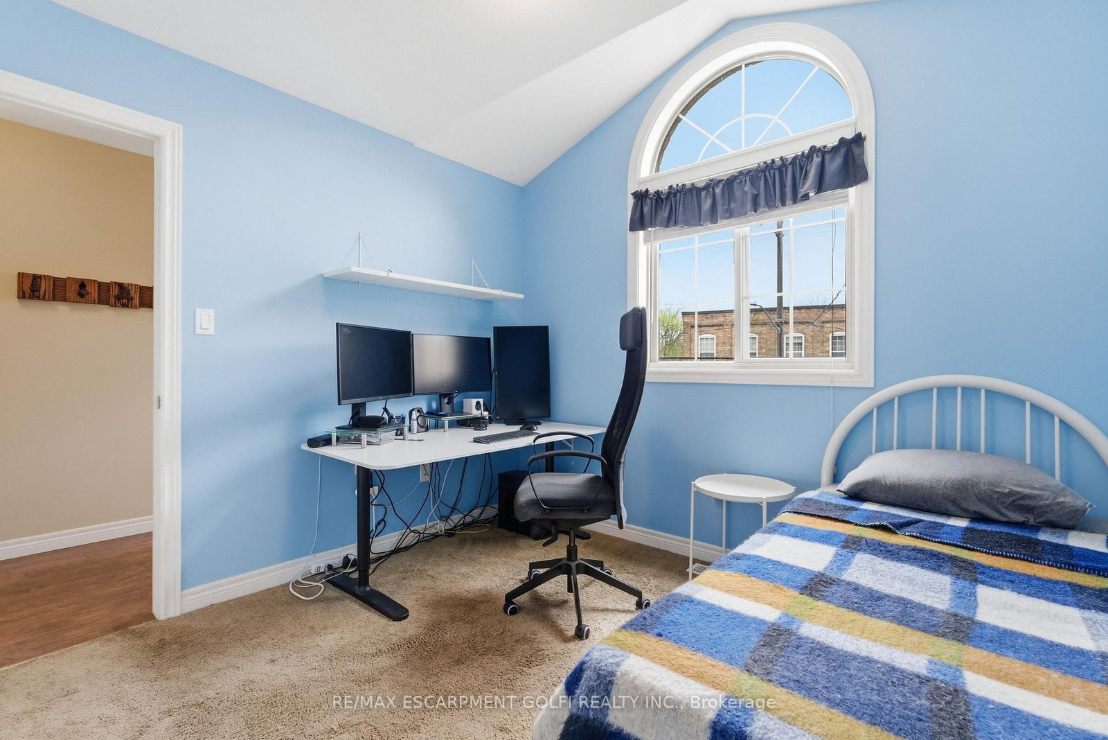 Detached House for sale at 95 West River Street, Brant, Ontario, N3L 2V4 - Paris - MLS: X13020758