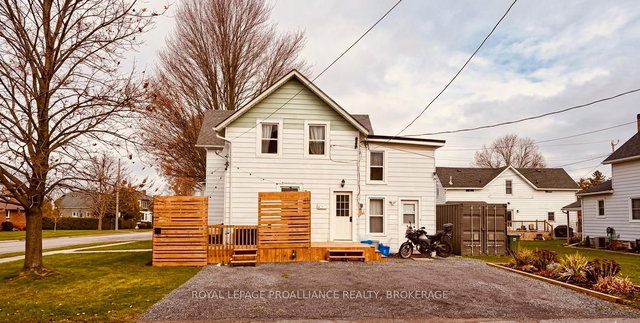 151 Adelaide Street