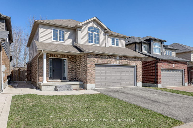 427 Champlain Ave, Woodstock, N4V 0B3 | Image 2