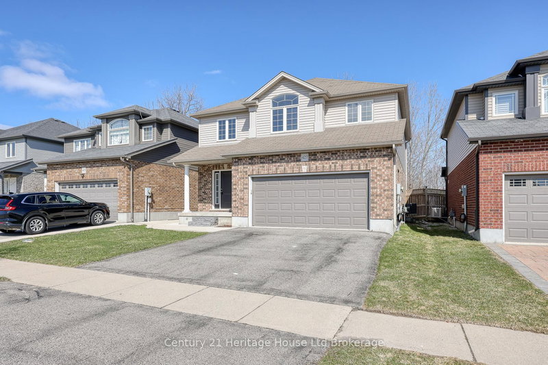 427 Champlain Ave, Woodstock, N4V 0B3 | Image 3