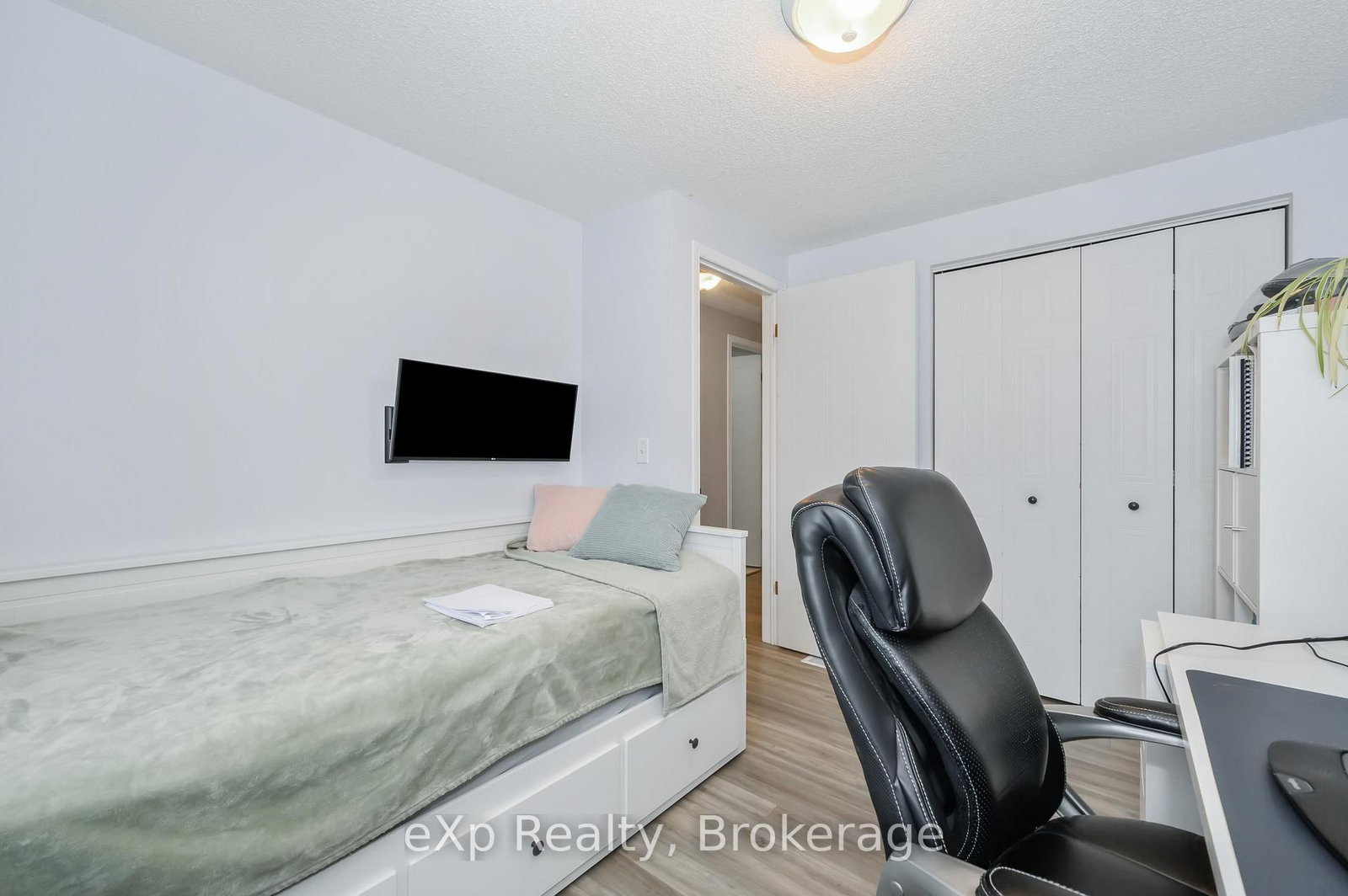 51 Mccurdy Road - Photo 16