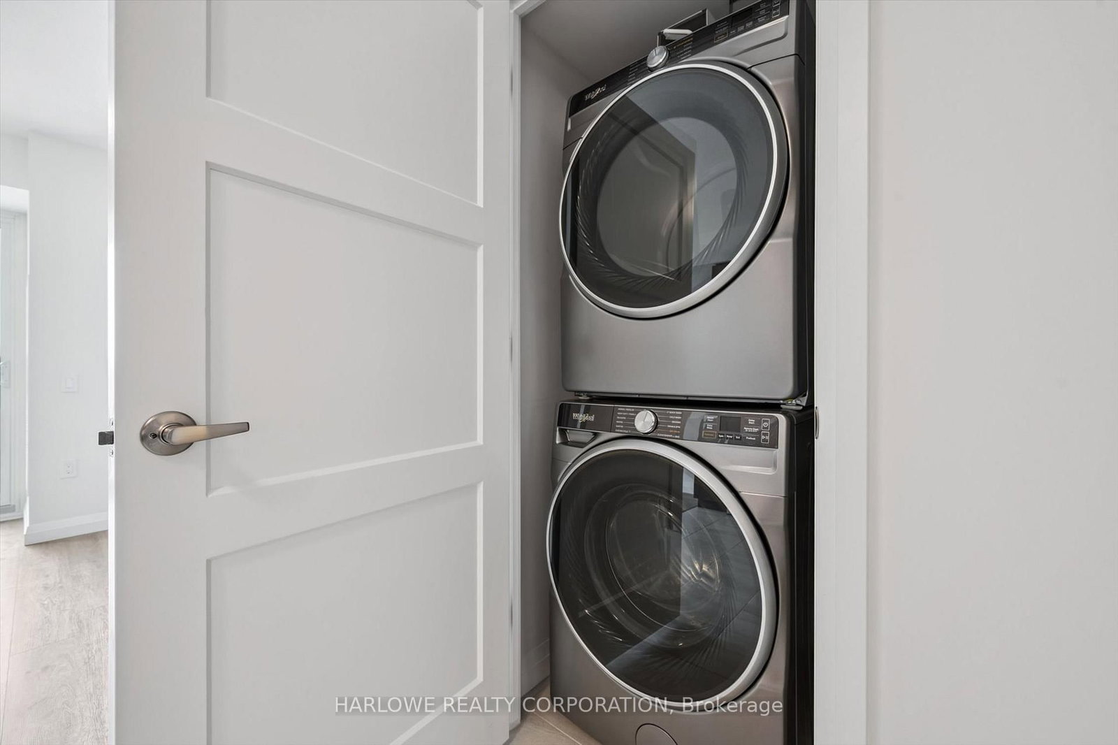 93 Arthur Street S, Unit 503 - Photo 17