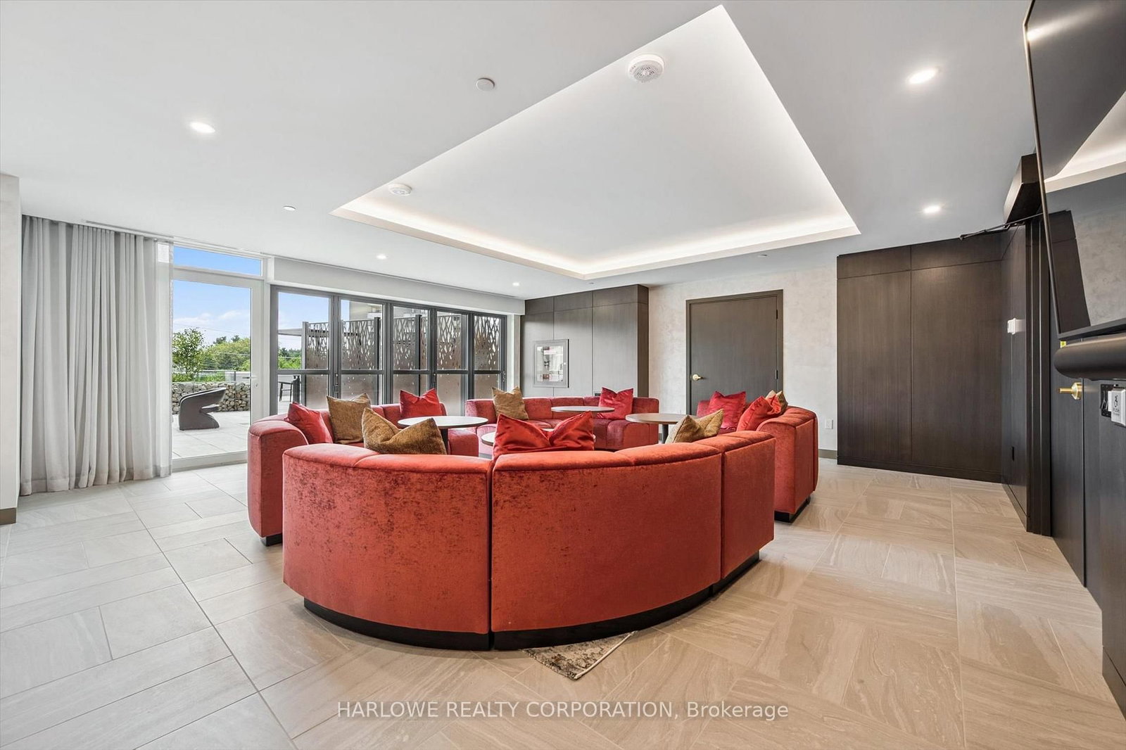 93 Arthur Street S, Unit 806 - Photo 9