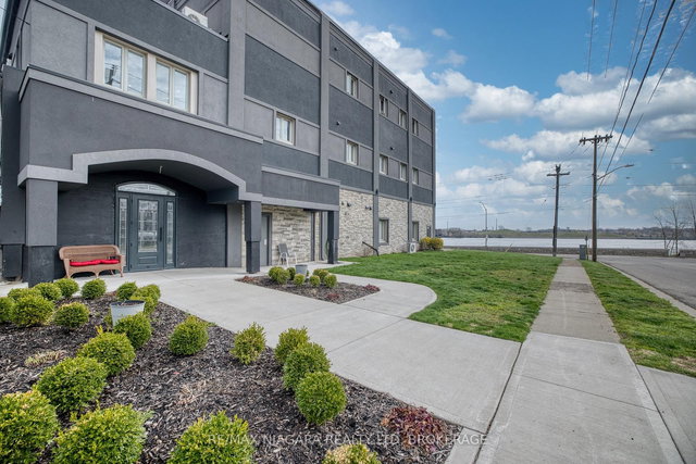 Unit #12 - 2 Lewis Street