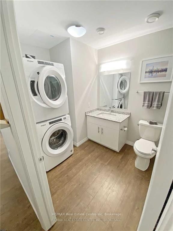 35 Kingsbury Square, Unit 420 - Photo 10