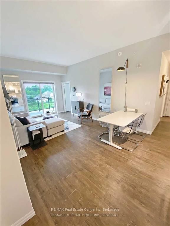 35 Kingsbury Square, Unit 420 - Photo 4