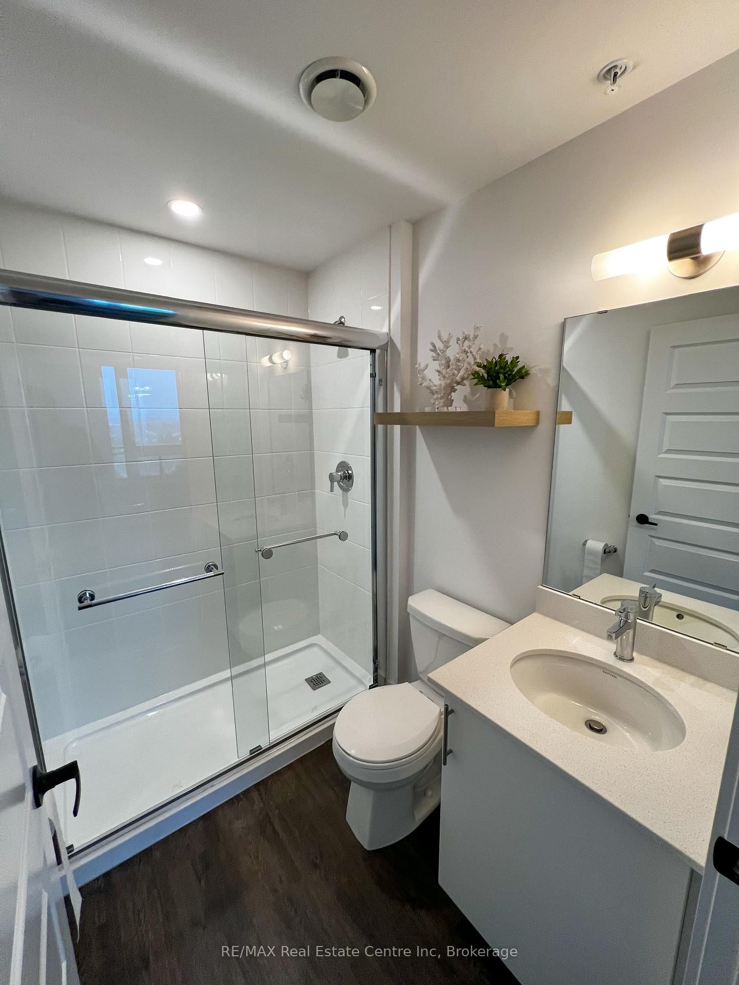 26 Lowes Road W, Unit 602 - Photo 16