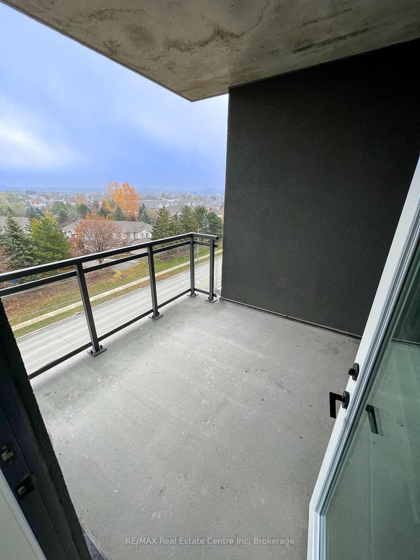 26 Lowes Road W, Unit 602 - Photo 19