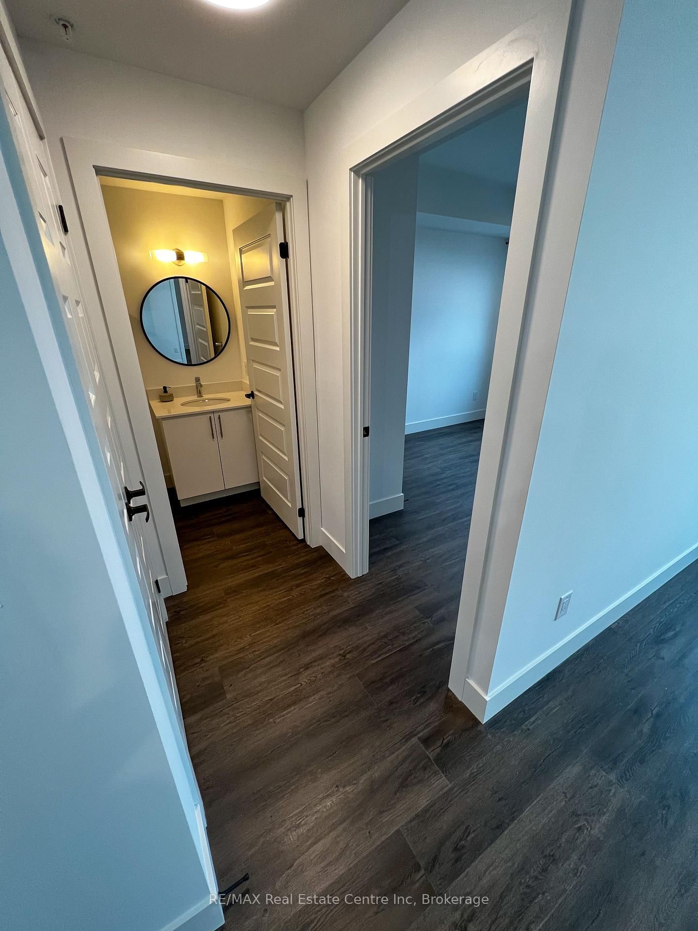 26 Lowes Road W, Unit 602 - Photo 8