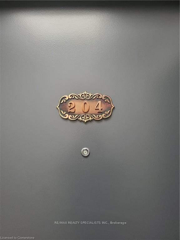 307 King Street E, Unit #204 - Photo 2