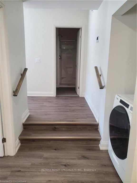 307 King Street E, Unit #204 - Photo 6