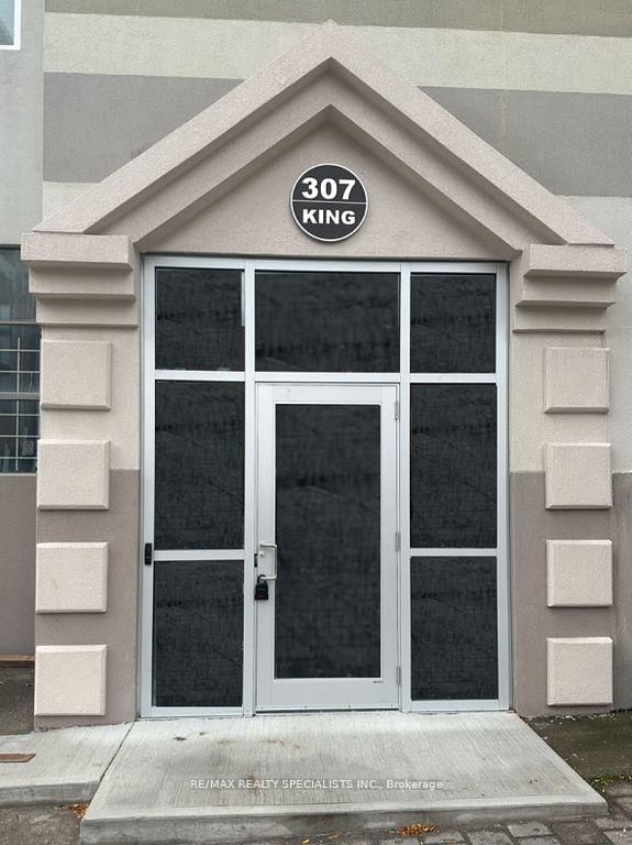 307 King Street E, Unit 206