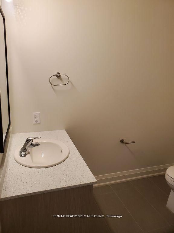 307 King Street E, Unit 206 - Photo 5